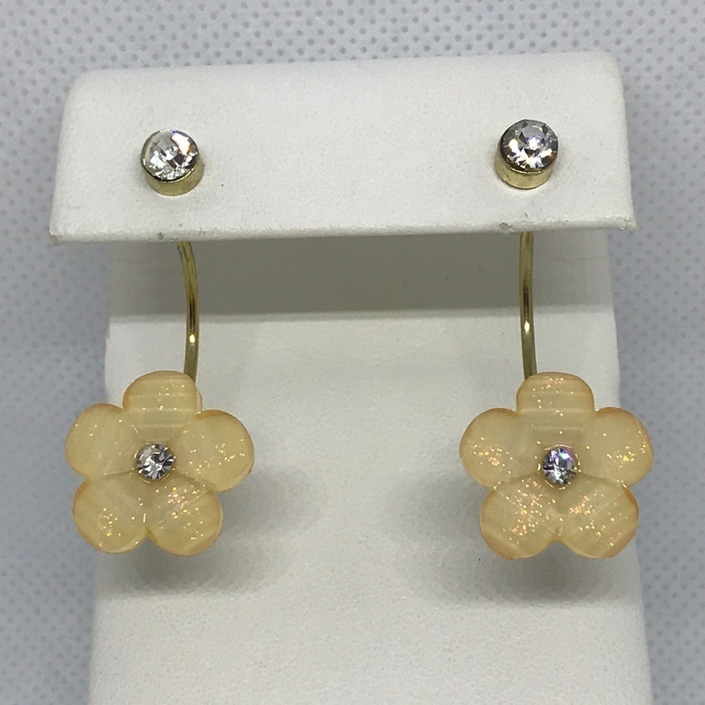 PEACH FLOWER EARRINGS